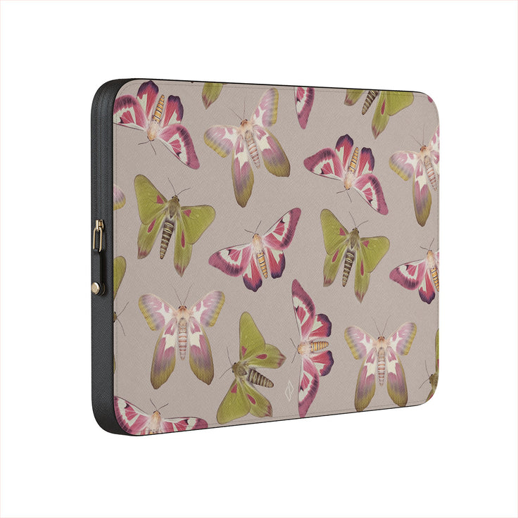 SO_03M_Laptop-Sleeve_13 SO_03M_Laptop-Sleeve_14 SO_03M_Laptop-Sleeve_16